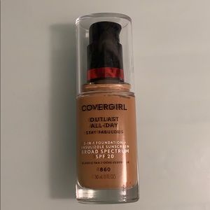COVERGIRL Outlast All-Day 3-1 Foundation